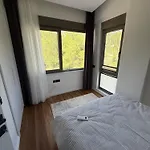 Canyon Goeynuek Kemer With Pool 빌라 안탈리아
