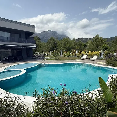 Canyon Göynük Kemer With Pool Antalya