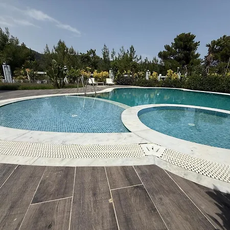 Villa Canyon Goeynuek Kemer With Pool *