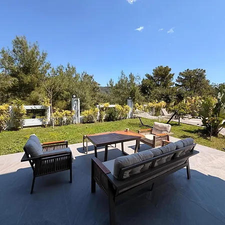 Canyon Goeynuek Kemer With Pool Villa