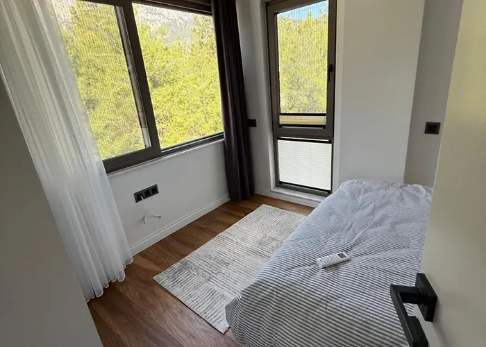Villa Canyon Goeynuek Kemer With Pool