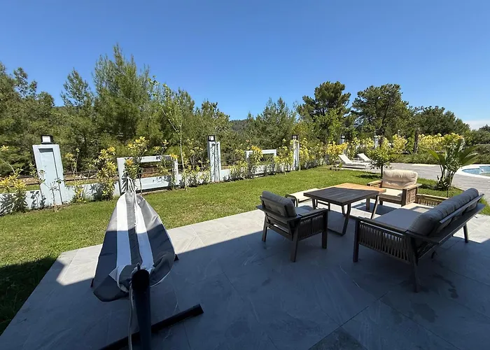 Canyon Goeynuek Kemer With Pool Villa Antalya