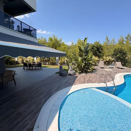 Canyon Göynük Kemer With Pool Villa *