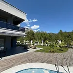 Canyon Goeynuek Kemer With Pool Villa