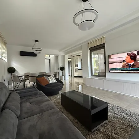 Canyon Göynük Kemer With Pool