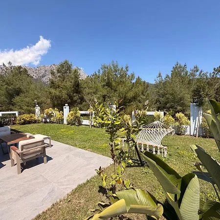 Canyon Goeynuek Kemer With Pool 빌라 안탈리아